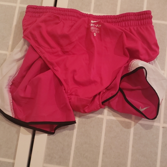 Nike Pink/White Dri-Fit Running Shorts XS - Picture 8 of 8